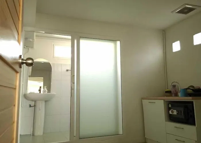 Chao Phraya House Near Bts & Asiatique بانكوك